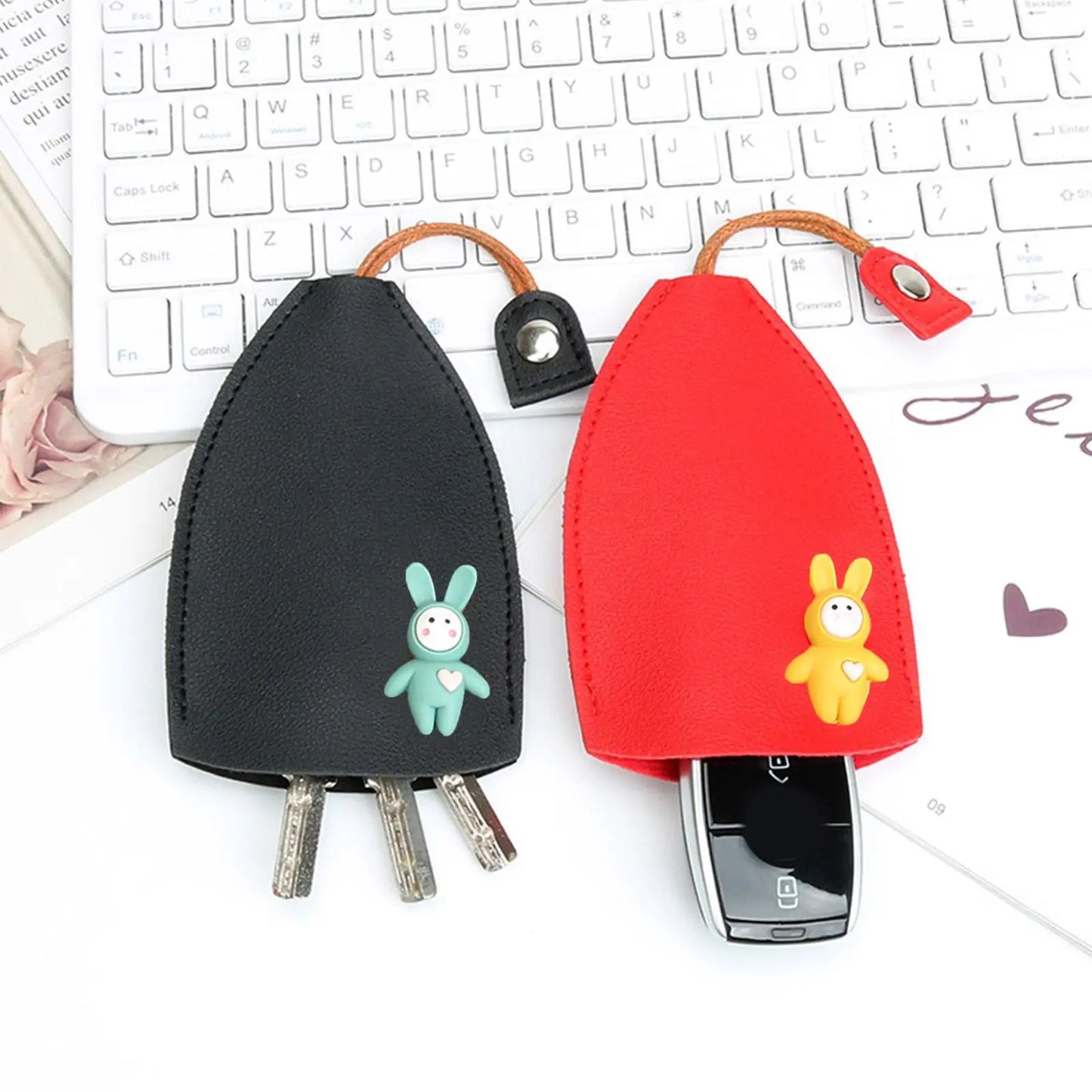 Cute Pull Out Key Case Cartoon Animals Rabbit Cat PU Leather Key Wallets Housekeepers Car Key Holder Case Leather Bag for Keys.