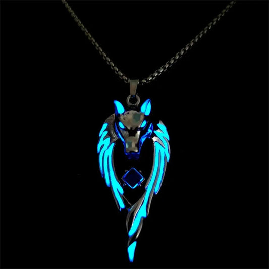 Simple Trend Niche Wolf Head Pendant Necklace Men and Women Glow-In-The-Dark Jewelry Hip Hop Punk Party Niche Popularpendantgift.